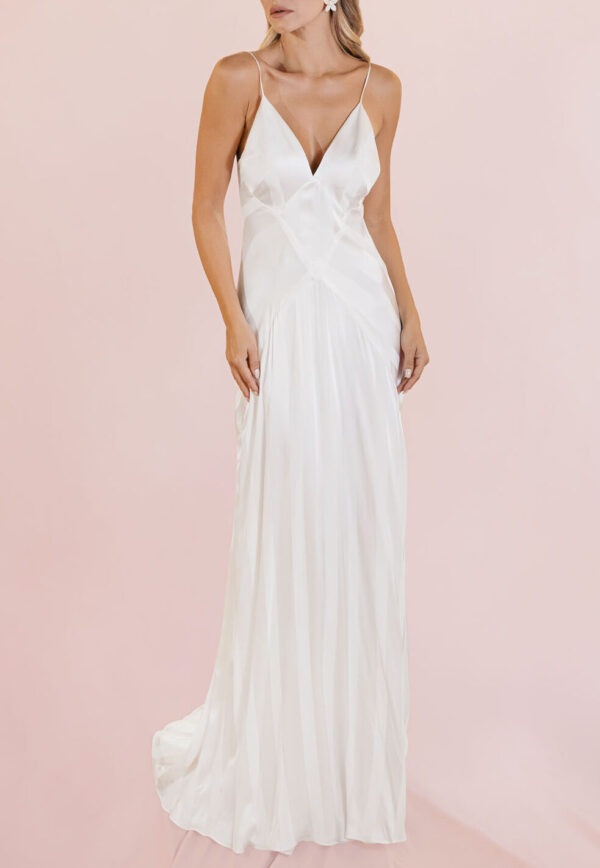 Vestido Rita Leestras - cetim de seda listrado-Atelieria-trajes-noivas-sc-brasil (1)